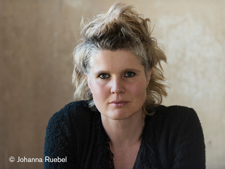 Svenja Flaßpöhler (c) Johanna Ruebel